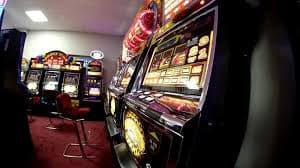 Bangladesh adults exploring dragon-themed slot entertainment on apk 9777